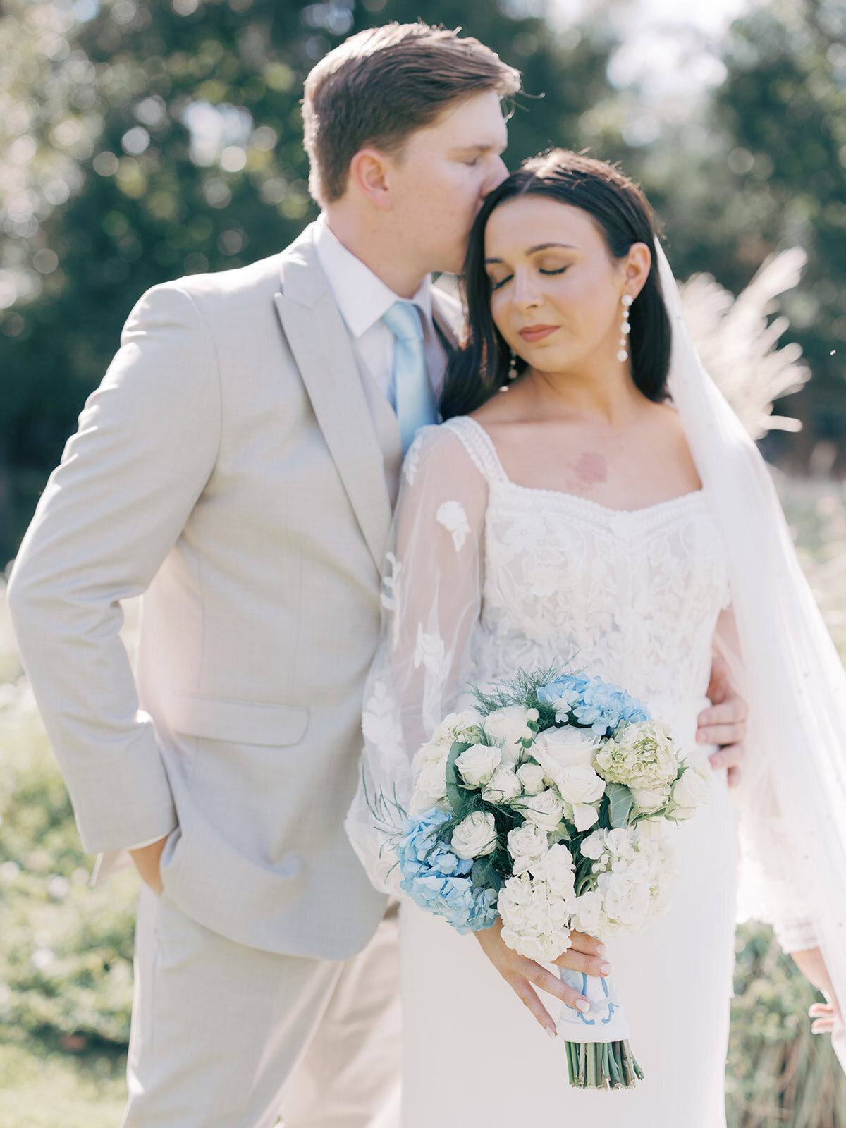 shea-gibson-mississippi-marriage-motherhood-photographer-sellers-wedding-388