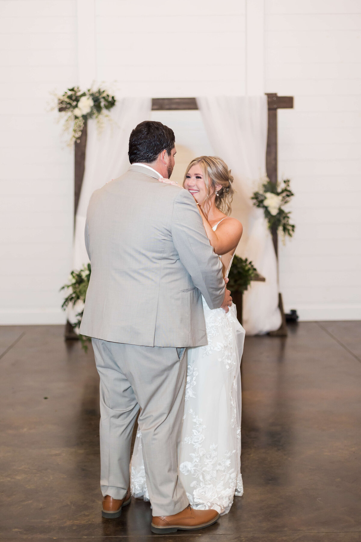 Bride and groom dancing at  The Barn at White Oaks, Murray, Kentucky