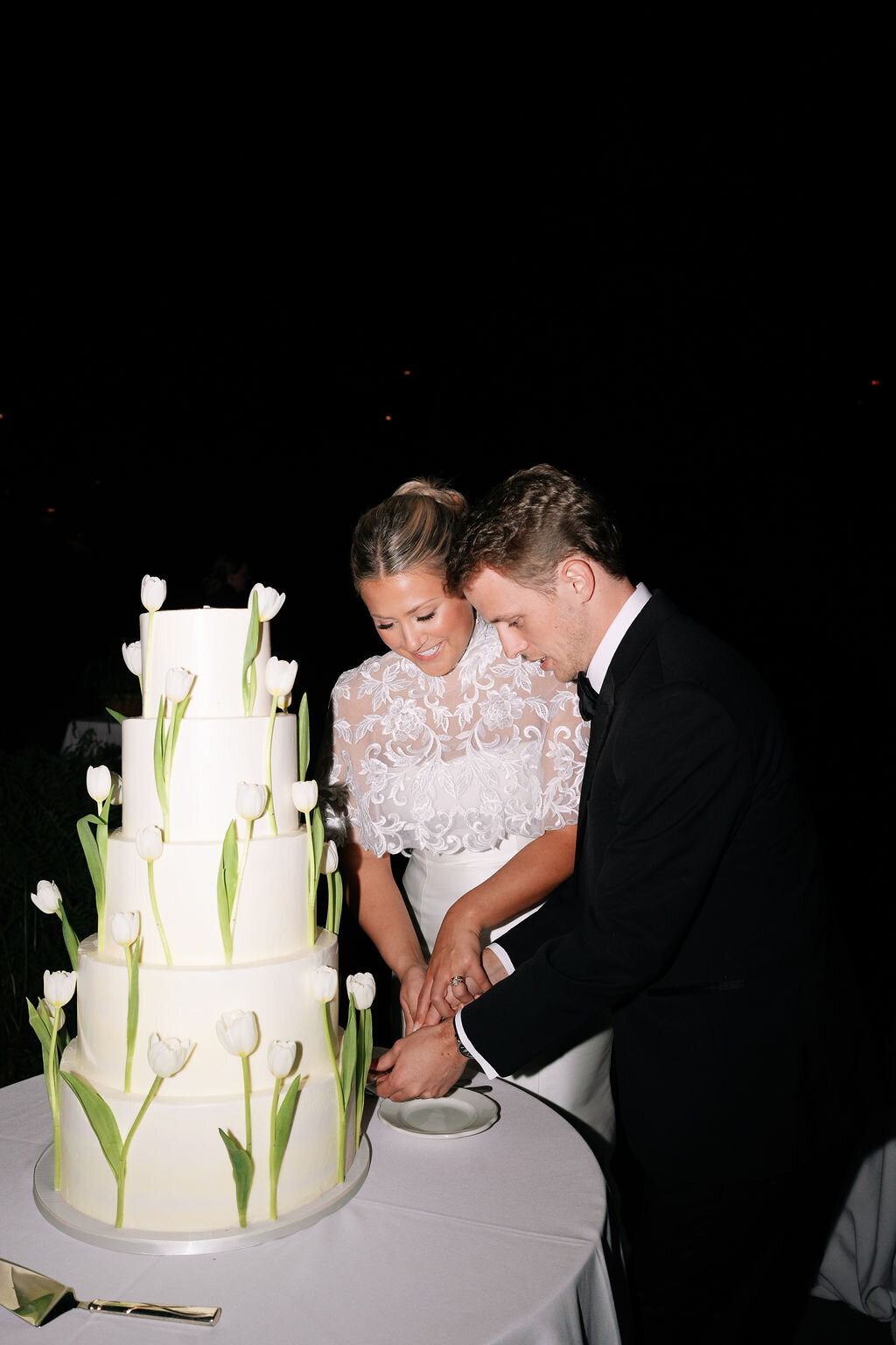 Ansley+JakeWeddingCocktailHour+Entrance-156