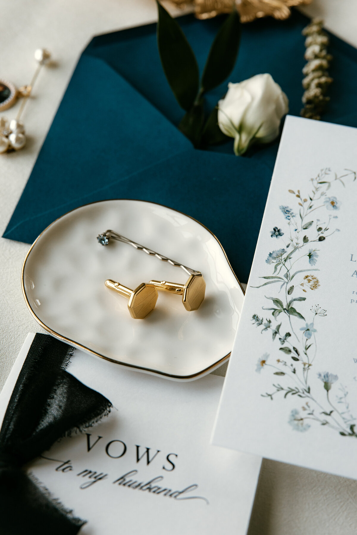 Abigail Anne Photography Colorado and Chicago Wedding and Couples Photographer — Portfolio Featured Story — Bethany and Leo's Wedding 2