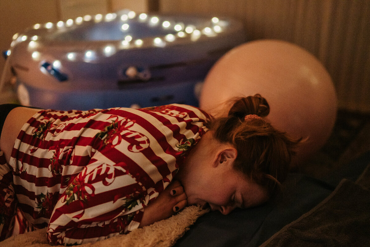 birth-photographer-doula-buckinghamshire-4