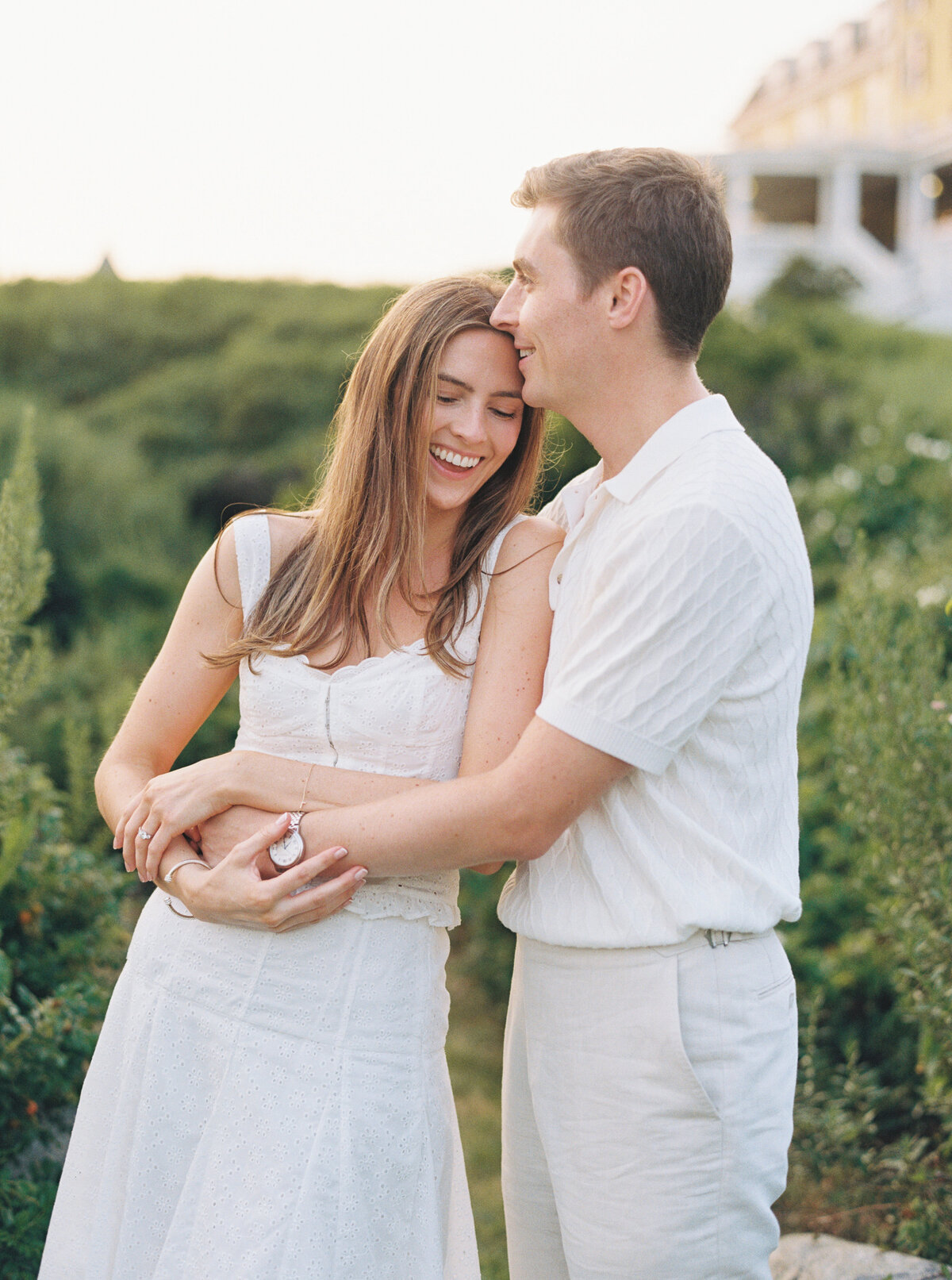 laura-tate-ocean-house-engagement-session-178