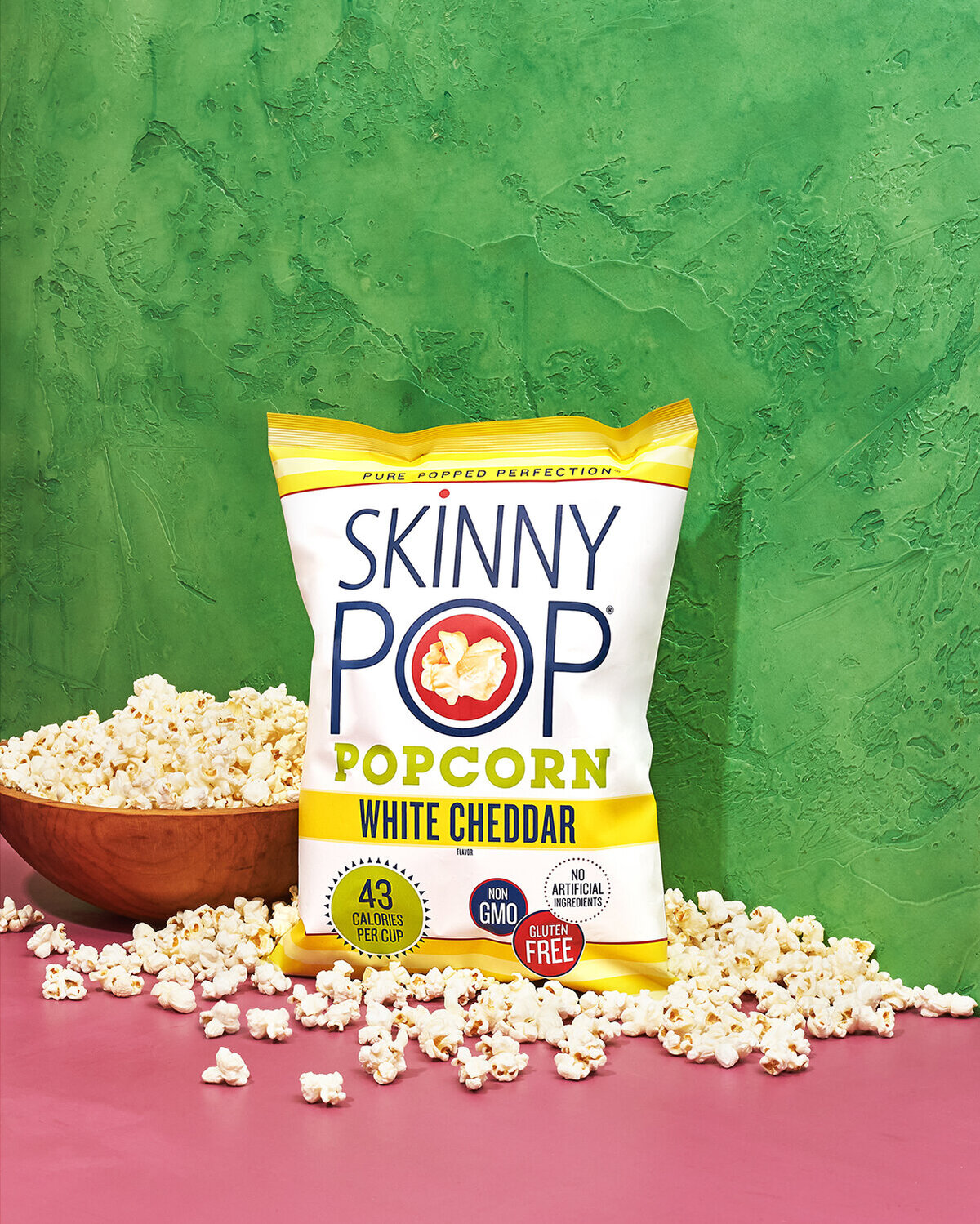 skinnypop tabletop white cheddar popcorn bag