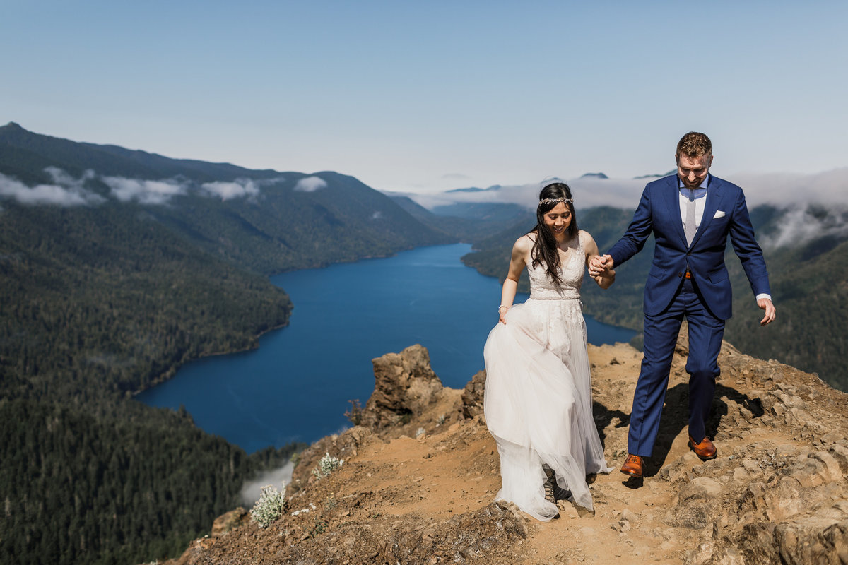 Adventure-Elopement-Photographer-Olympic-National-Park-37