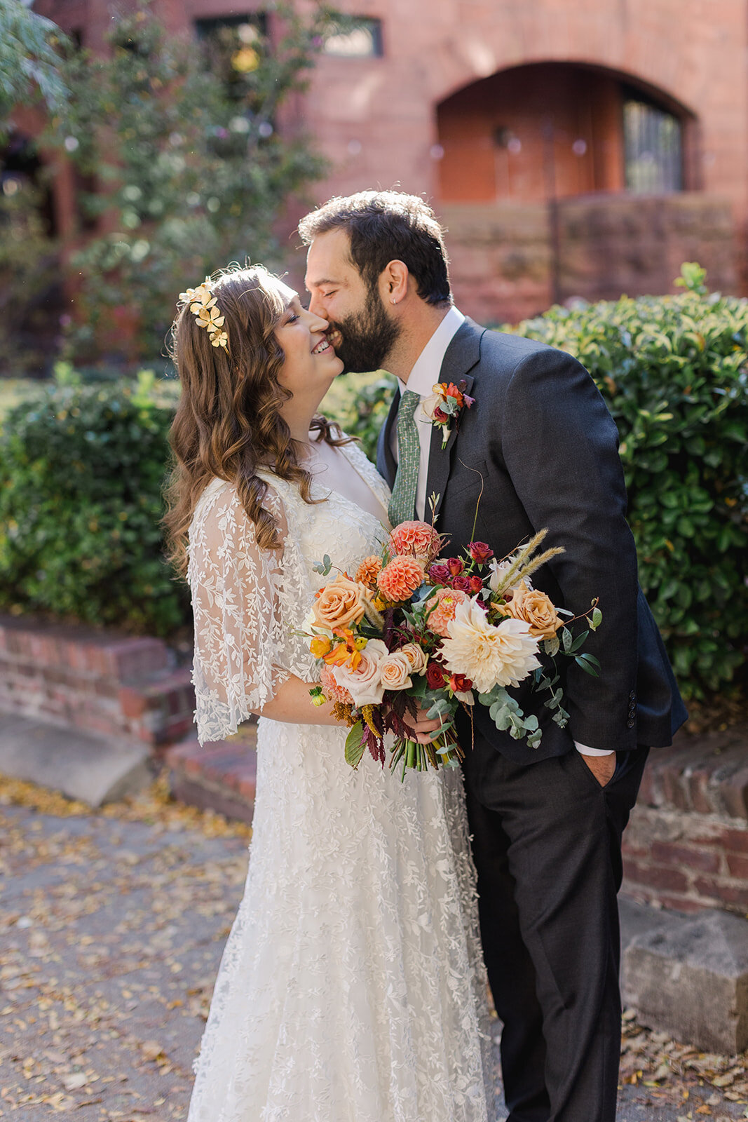 20231007-Sam_2bElizabeth-WeddingSneakPeek-28