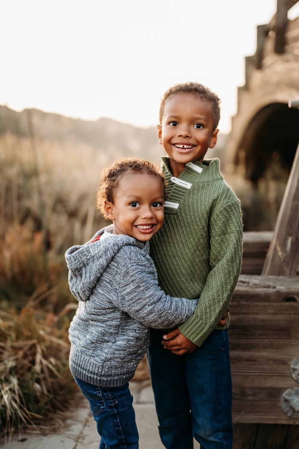 brothers-martinez-waterfront-photos