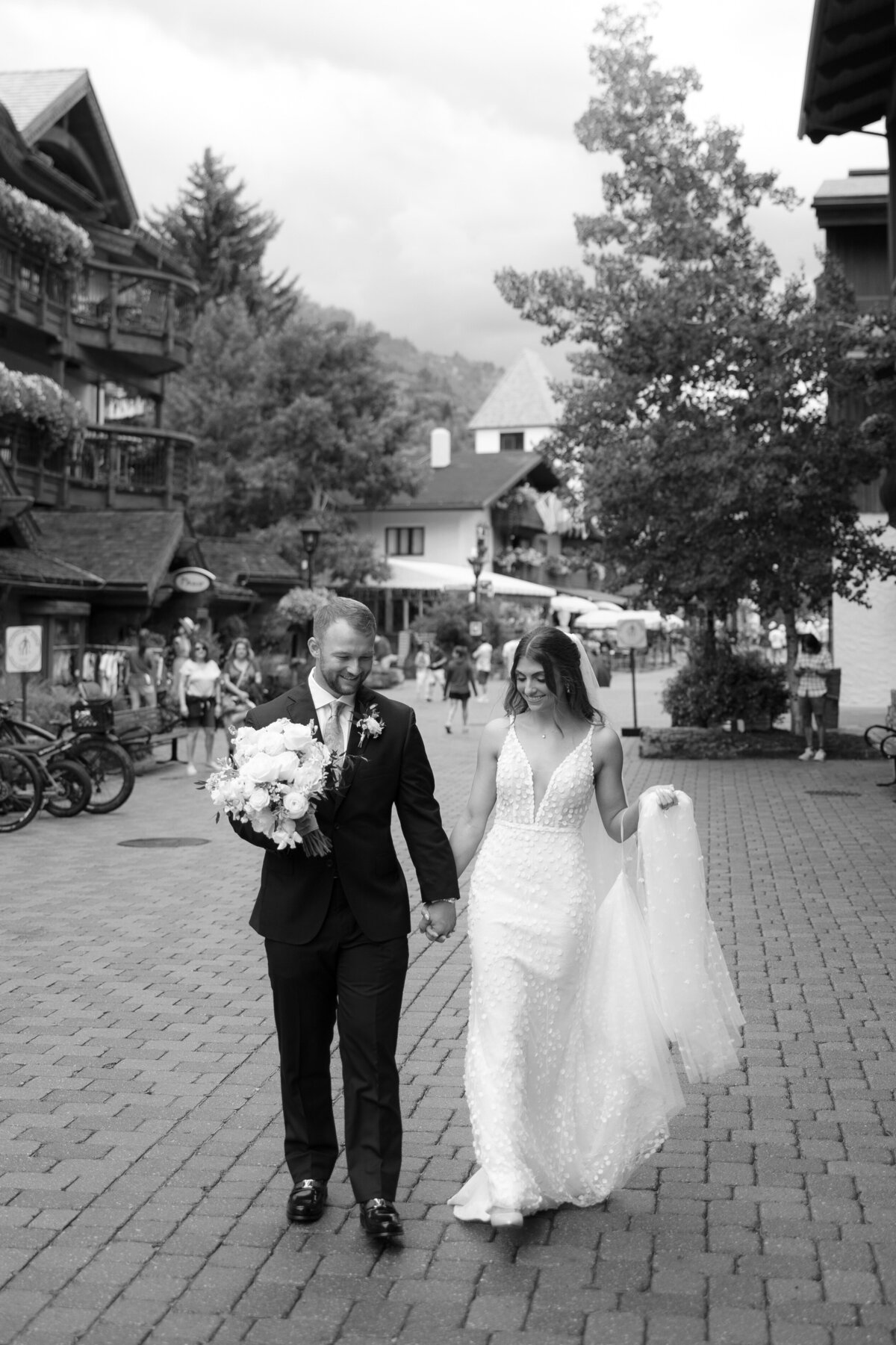 8.18-Maria-Andrew-the-10th-wedding-vail-124