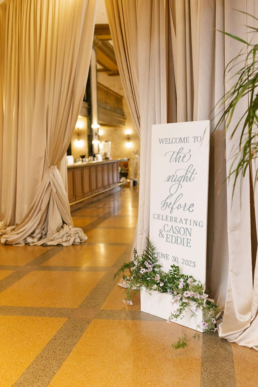 02.nashville-welcome-party-noelle-hotel-blue-and-lavender-modern-vintage-events