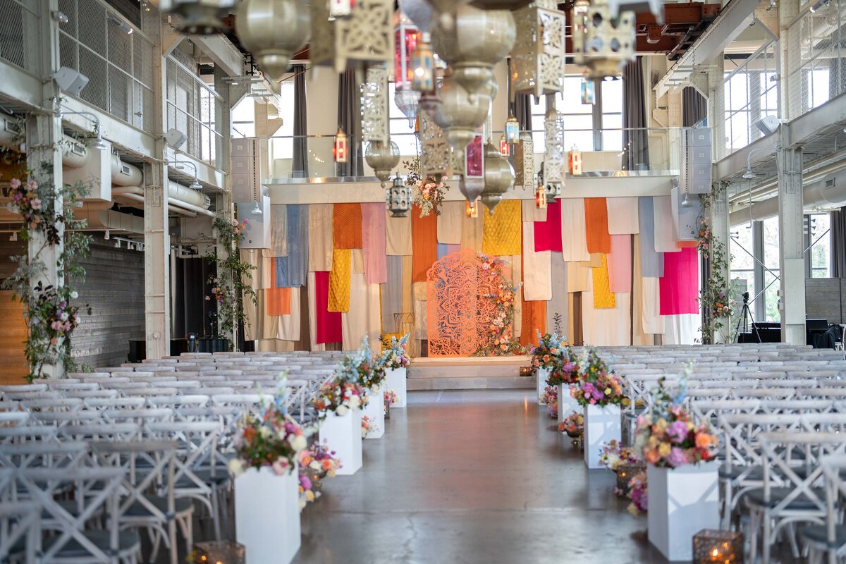 Anna_Grinets_Photography_Machine_Shop_Minneapolis_Wedding_Photographer_00012