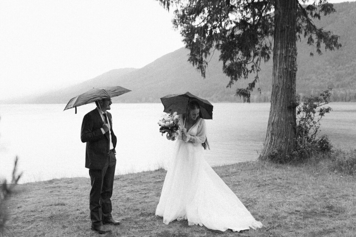 Megan&Aaron Preiviews-18