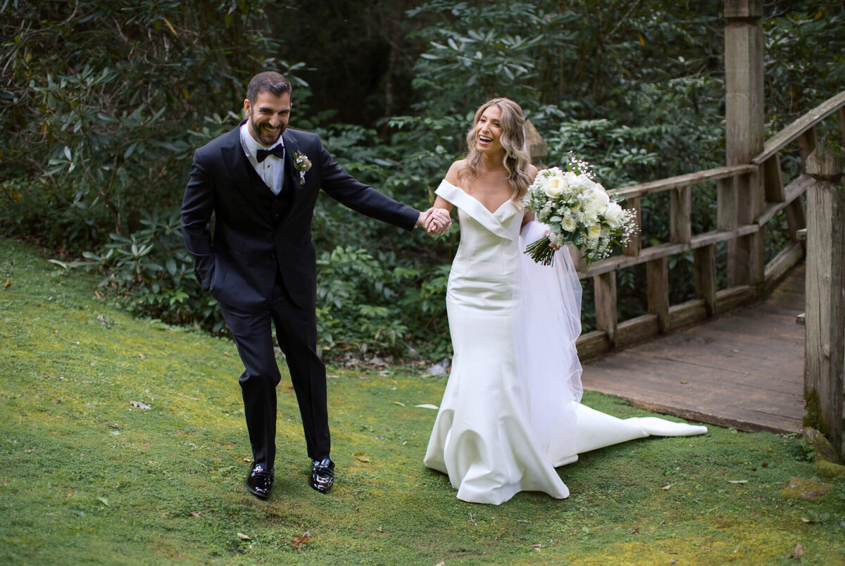 Old-Edwards-Inn-Wedding-44