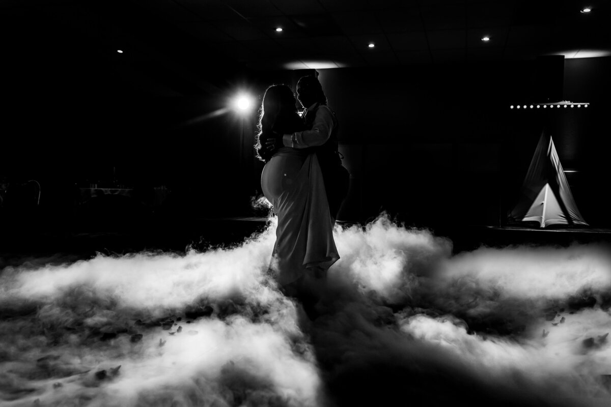 S-R_RAM-Museum-Fountain-Hall-Wedding_IMG_1075