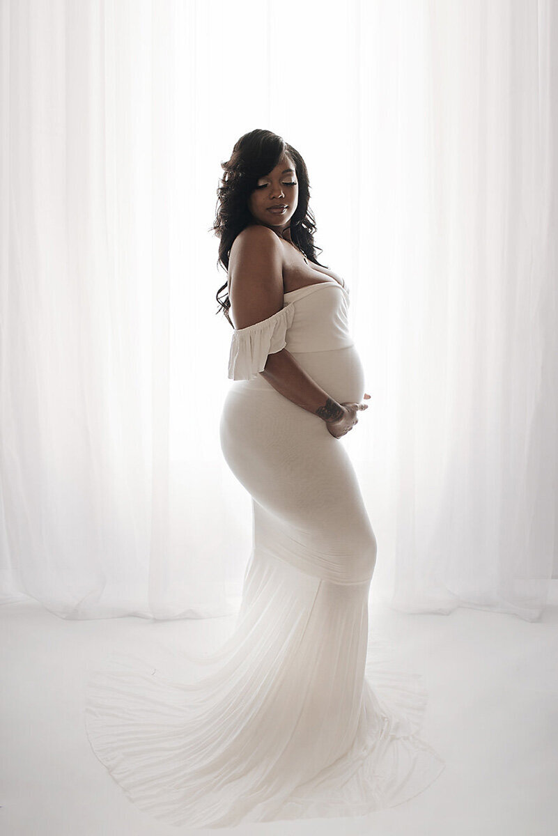akron-ohio-bright-and-airy-maternity-photography