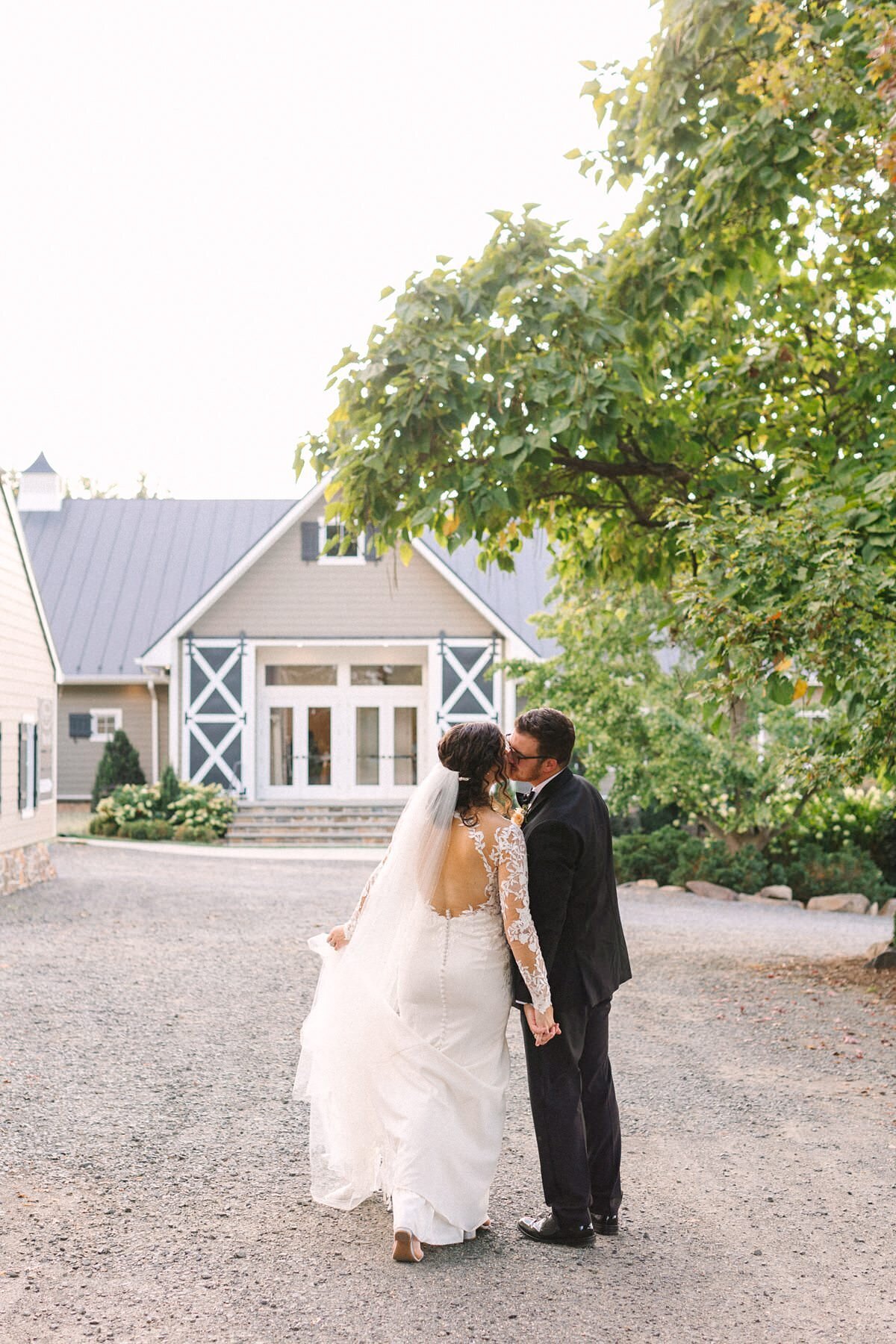 Bride and Groom Wedding Portaits Kelynn and Mathew Evansville Owensboro315