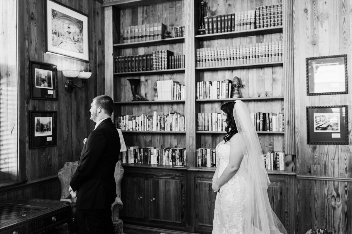 Bride and groom first look at Blennerhassett Hotel