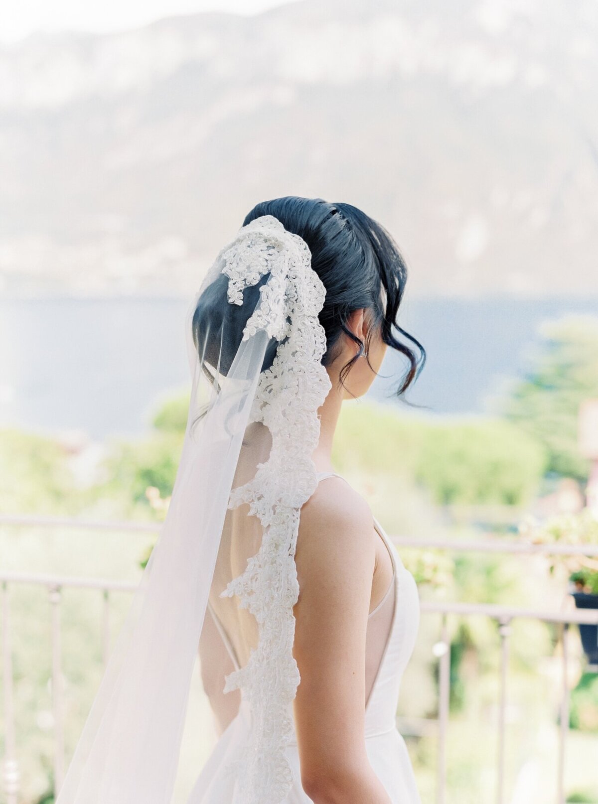 Lauren Fair - Lake Como wedding Photographer - AyanaSerik_0024