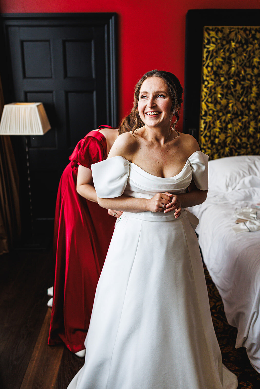 CL Robanna peeks london-wedding-photographer-118