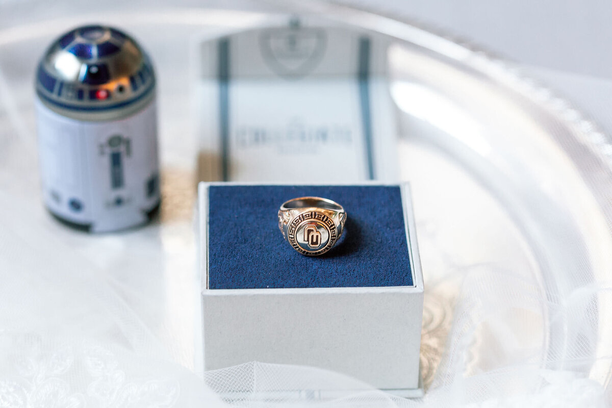 Stephanie&ChristianMorganCreekBarnAubreyTxWedding5