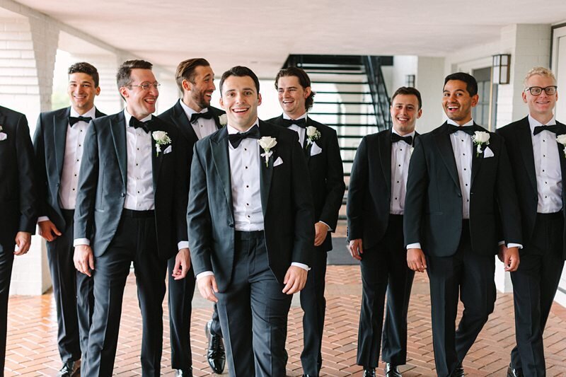 groom-relaxed-prep-evansville-country-club04