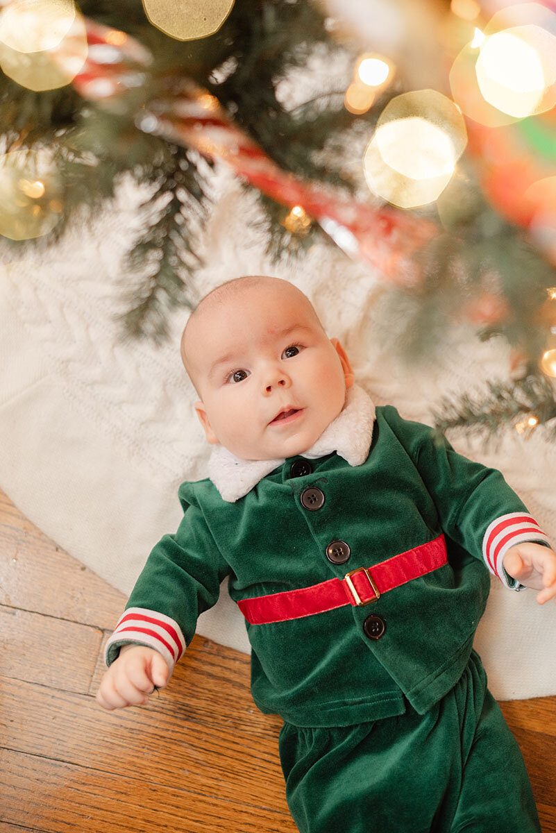 lkw-07-indoor-christmas-family-photos