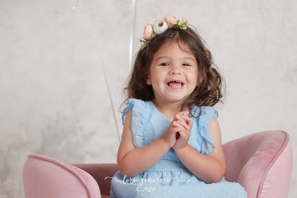 lehigh-valley-photographer-lori-generose-lg-photography-second-birthday-milestone-girl-bath-pa