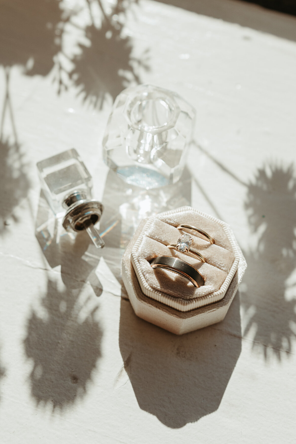 j + j details website-22