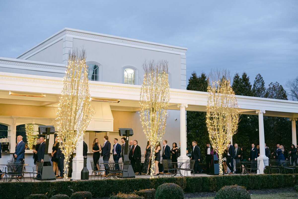 winter cocktail hour at park chateau in nj