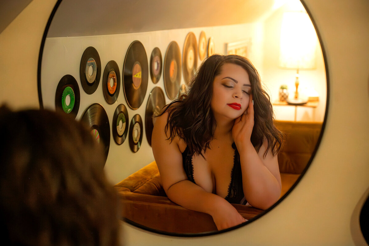 Golden Clover Photography - Karly Boudoir Shoot-60 copy