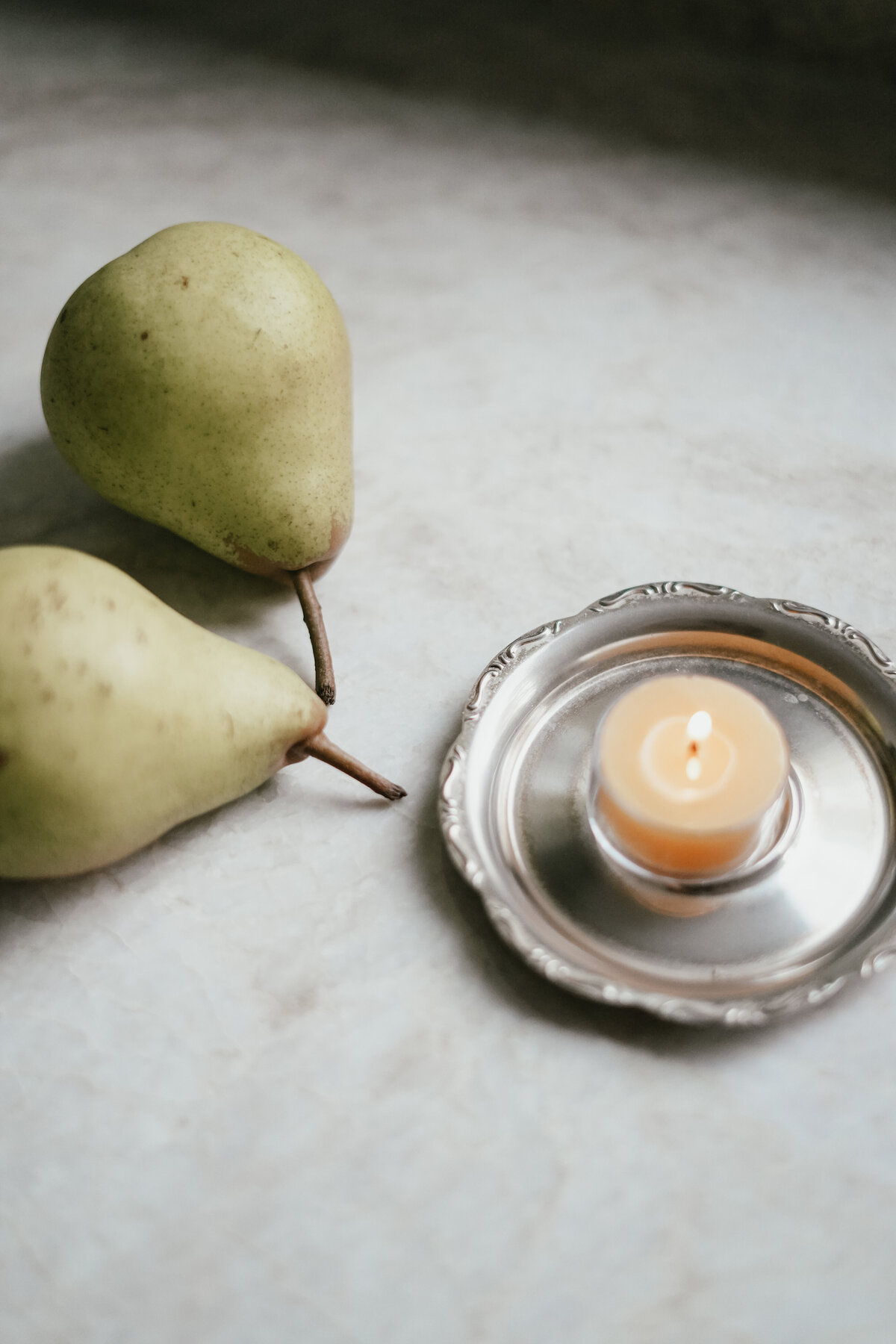 tea light lit pears 2