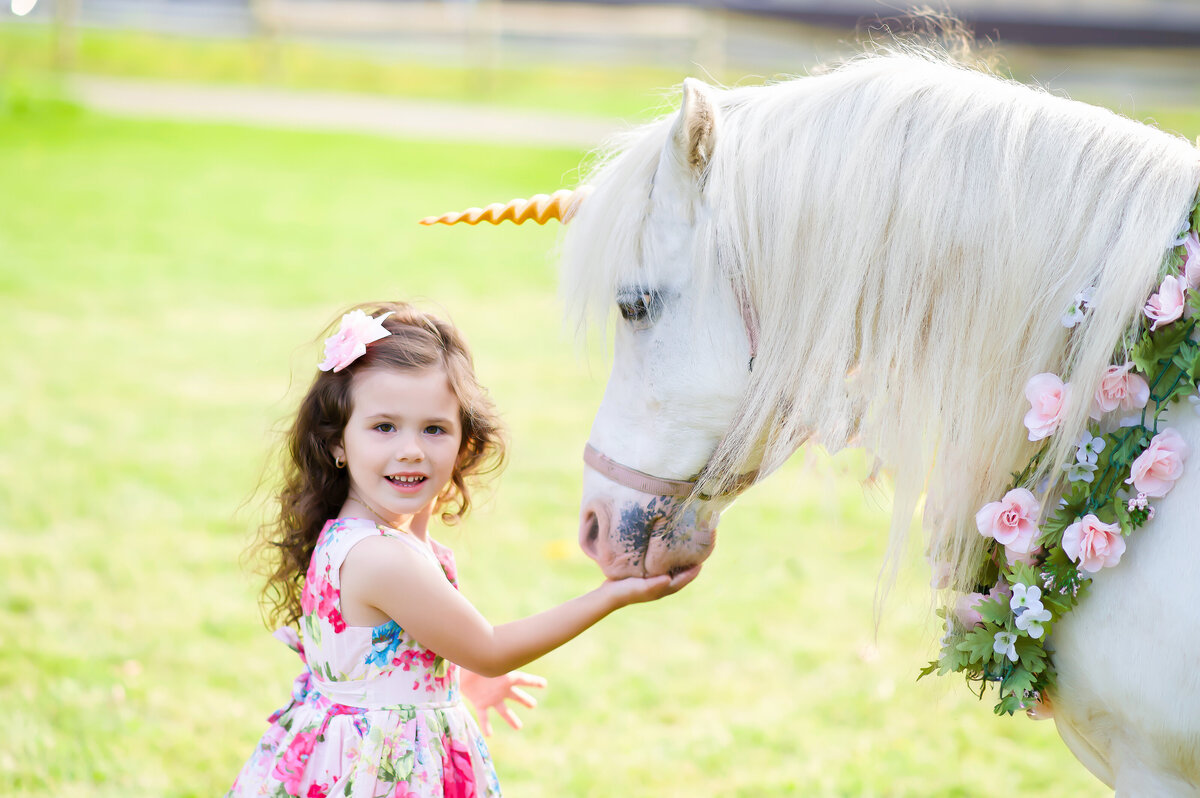 Danielle-Unicorn-Session43