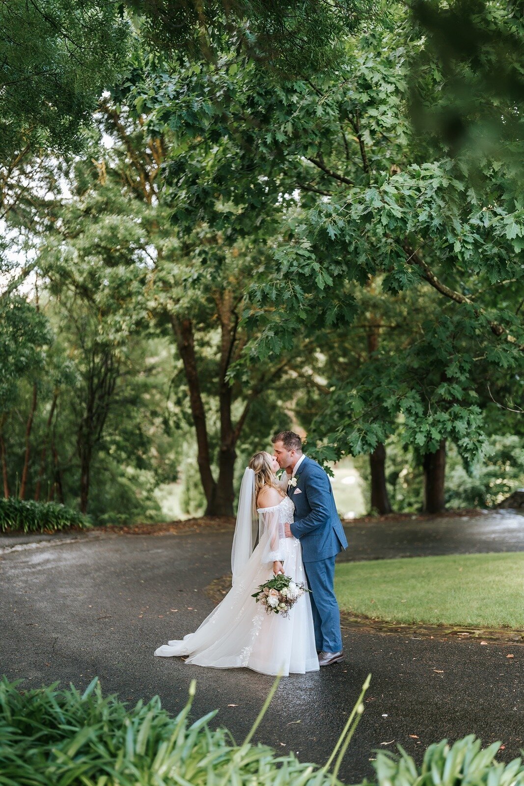 Elope-styled-micro-wedding-elopement-flowerdale-estate-marriage34