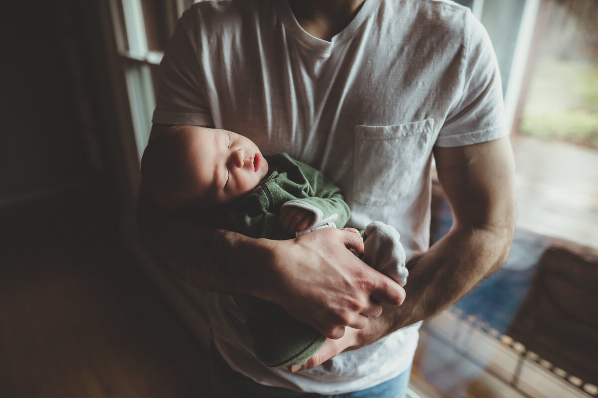 Lindsay-wilson-photography-in-home-newborn-9