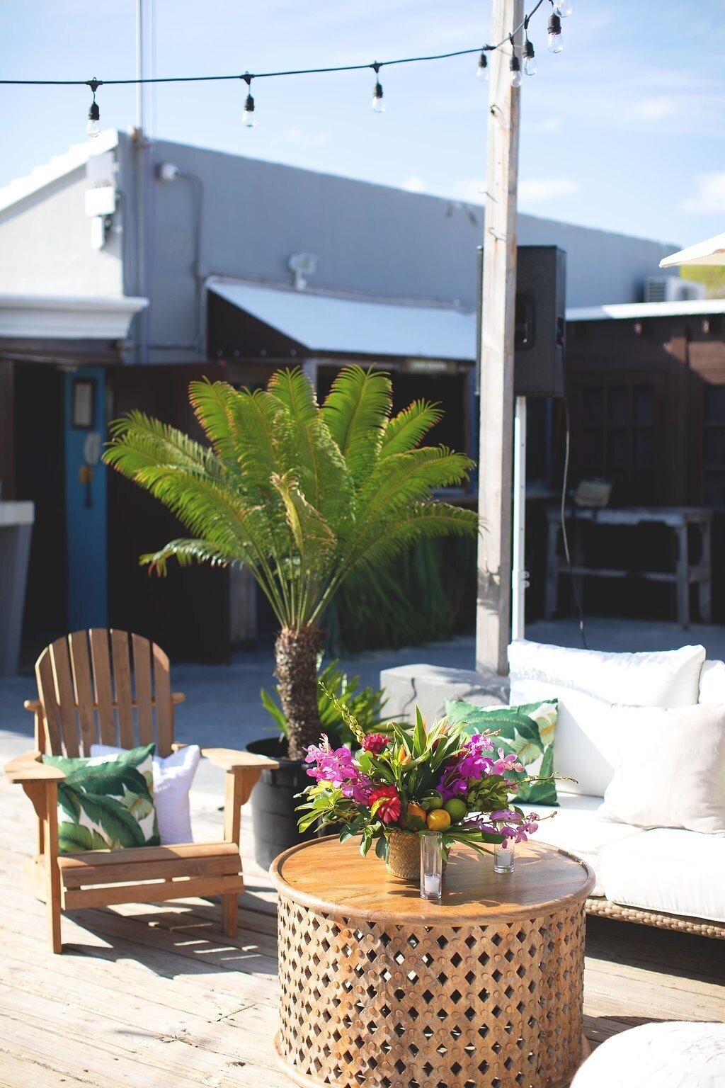 Revolve-Bermuda-Tobacco-Bay-Party-Dasfete-3