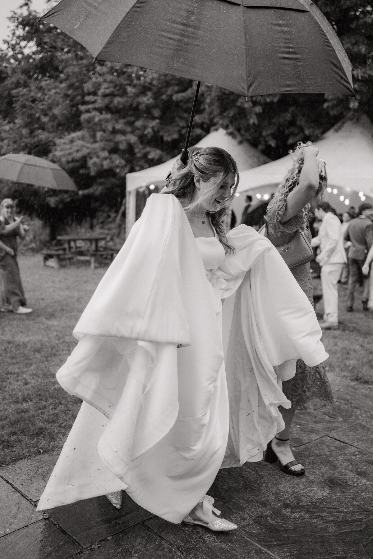 katie-and-tim-wedding_gilbert-whites-house_elee-snith-photo-1122