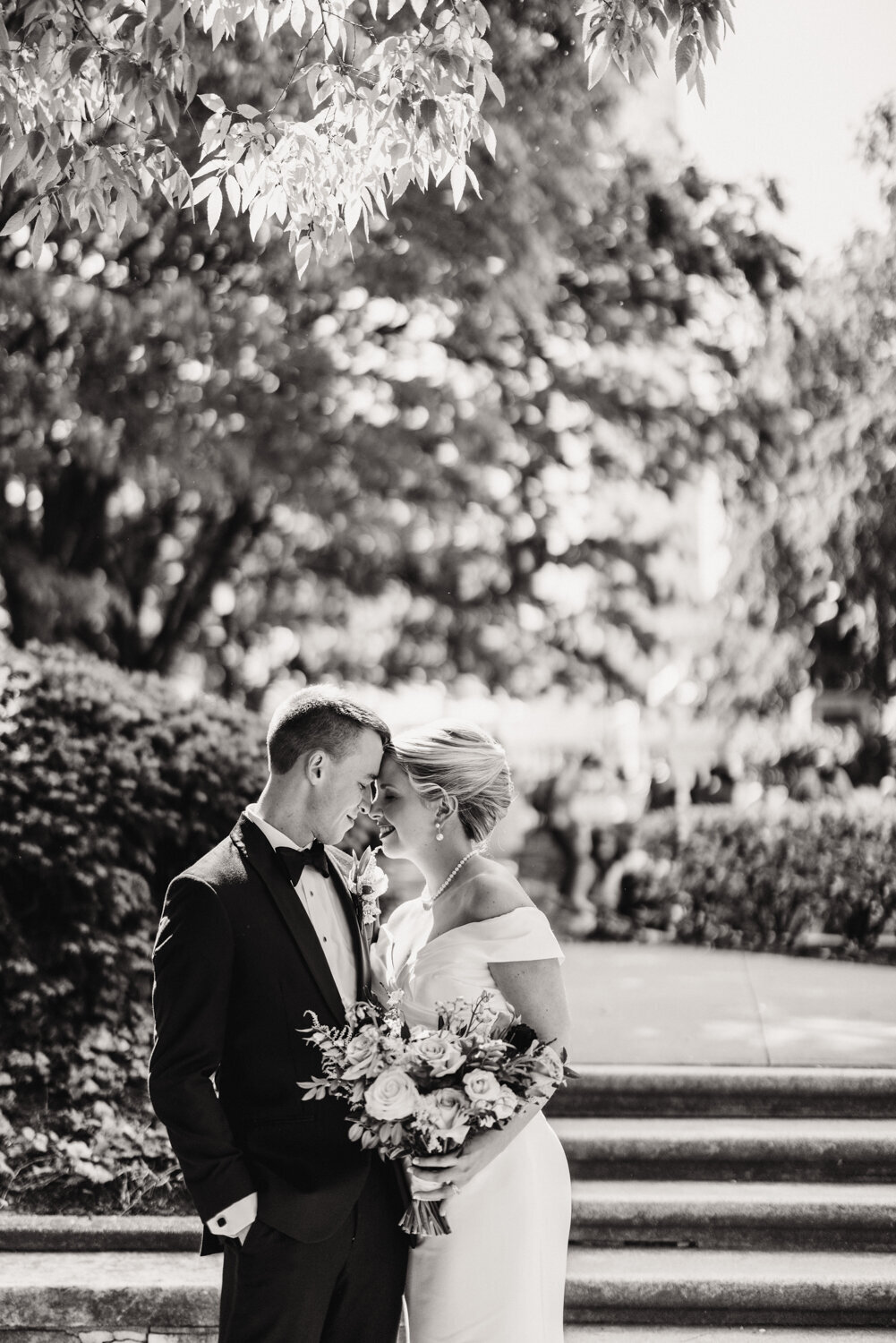 urban-row-photo-the-belvedere-baltimore-wedding-photographer-47