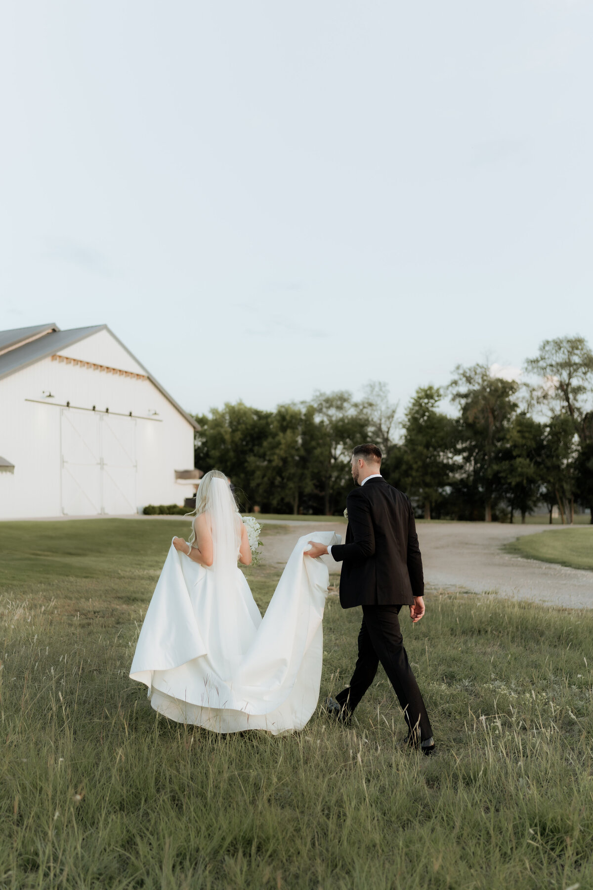 pile-wedding-893