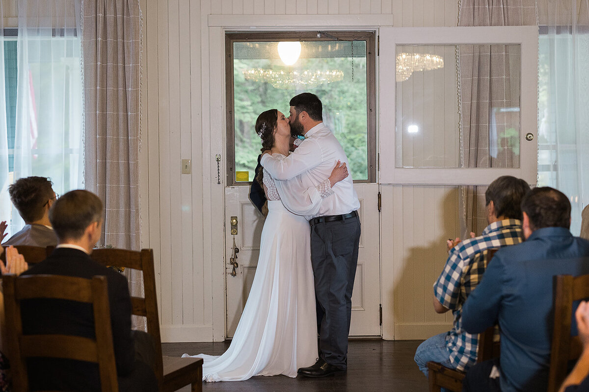Final_Seaview Washington Elopement - Tara Nichole Photo - 2024 - Lauren and Jarrod-66
