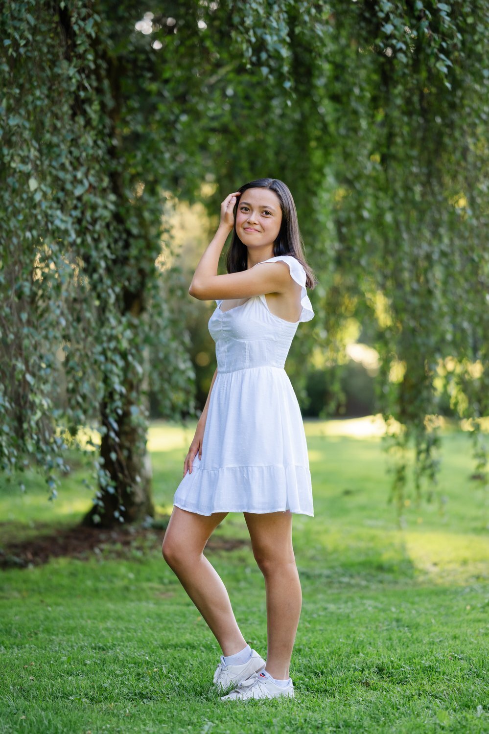 redmond senior in white dress at marymoor