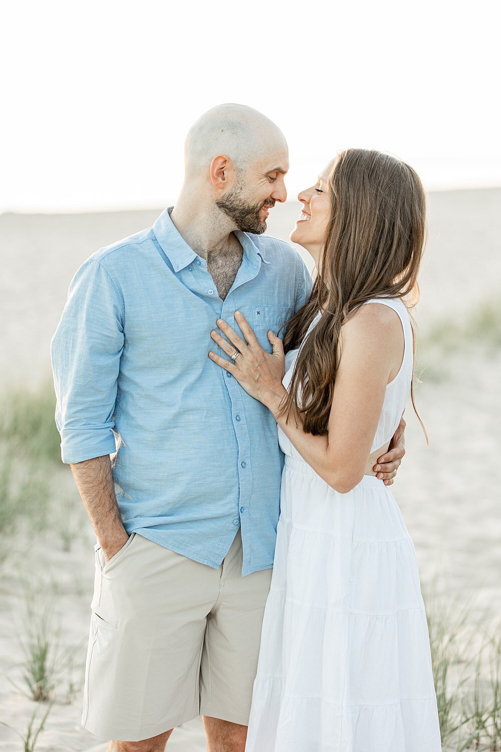 extended-family-session-muskegon-lake-michigan-beach-8.jpg33