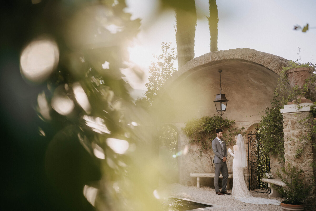 exclusive wedding in tuscany intimate ceremony borgo santo pietro 