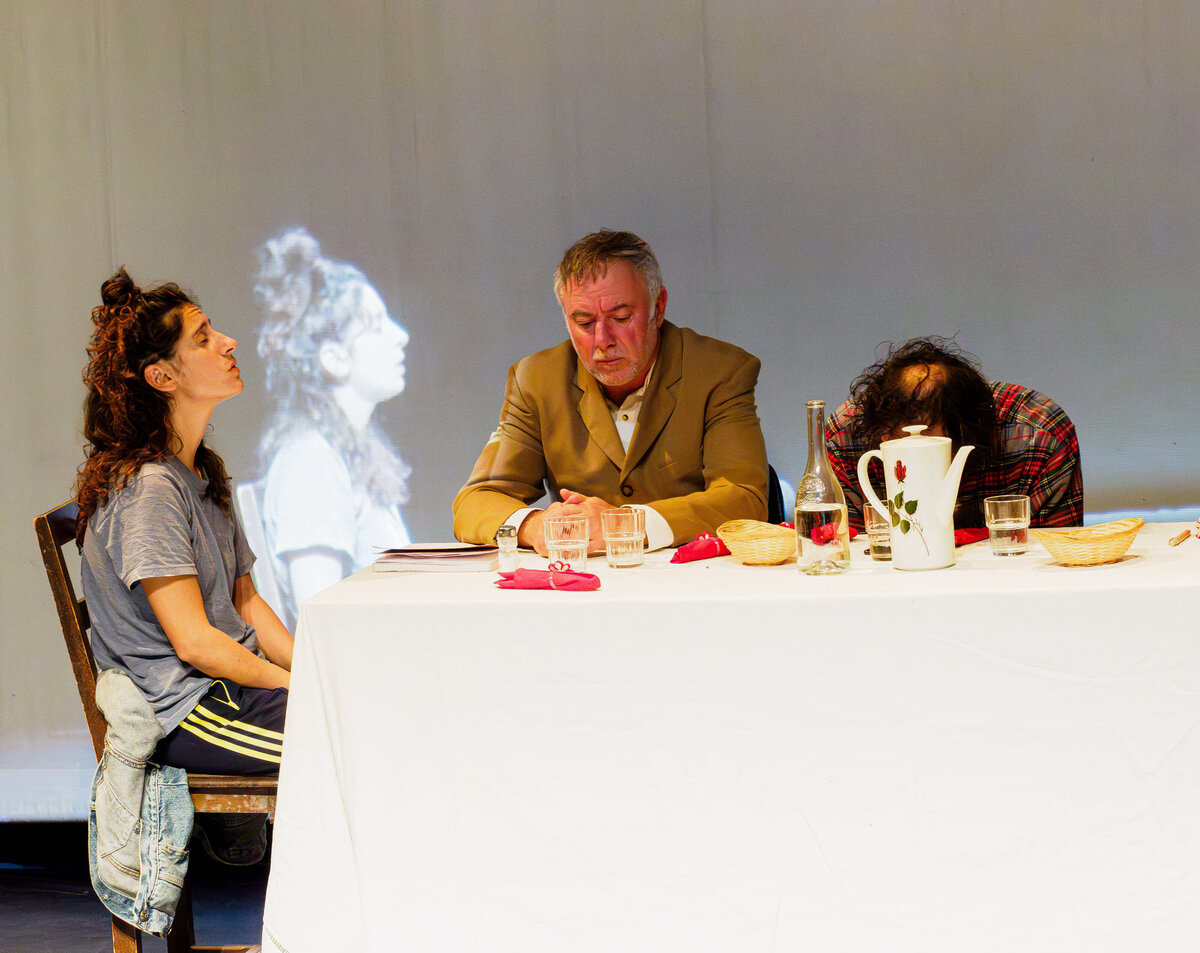 FESTIVAL FRAGMENTS #13 Certains pleurent leurs morts nous on les chante de Léa Millet-11