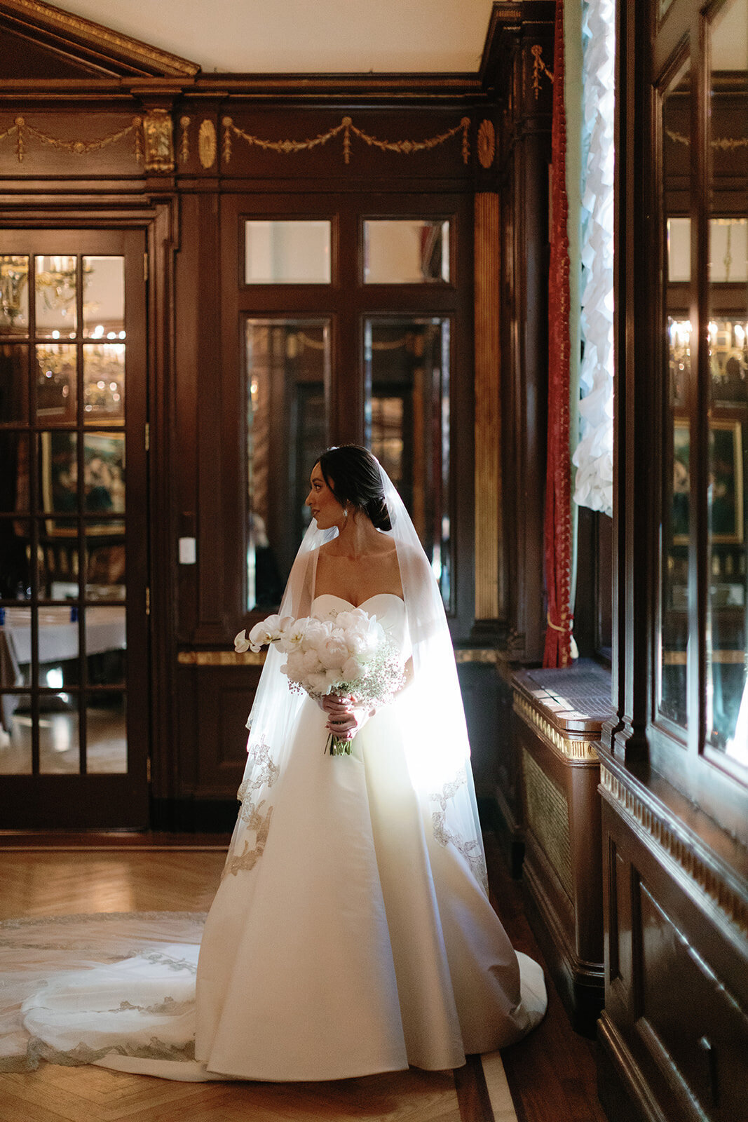 Chic Boston Wedding Design by Luxury Wedding Planner-7