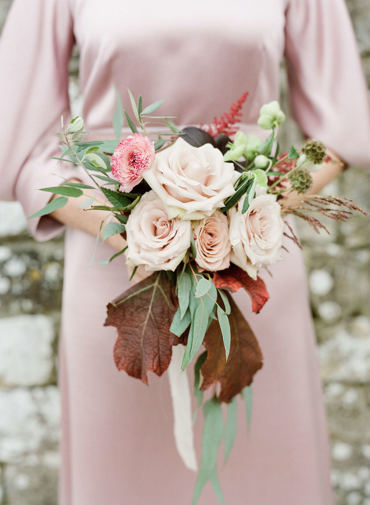 14-KTMerry-weddings-Kate-Upton-Tuscany-Flowers