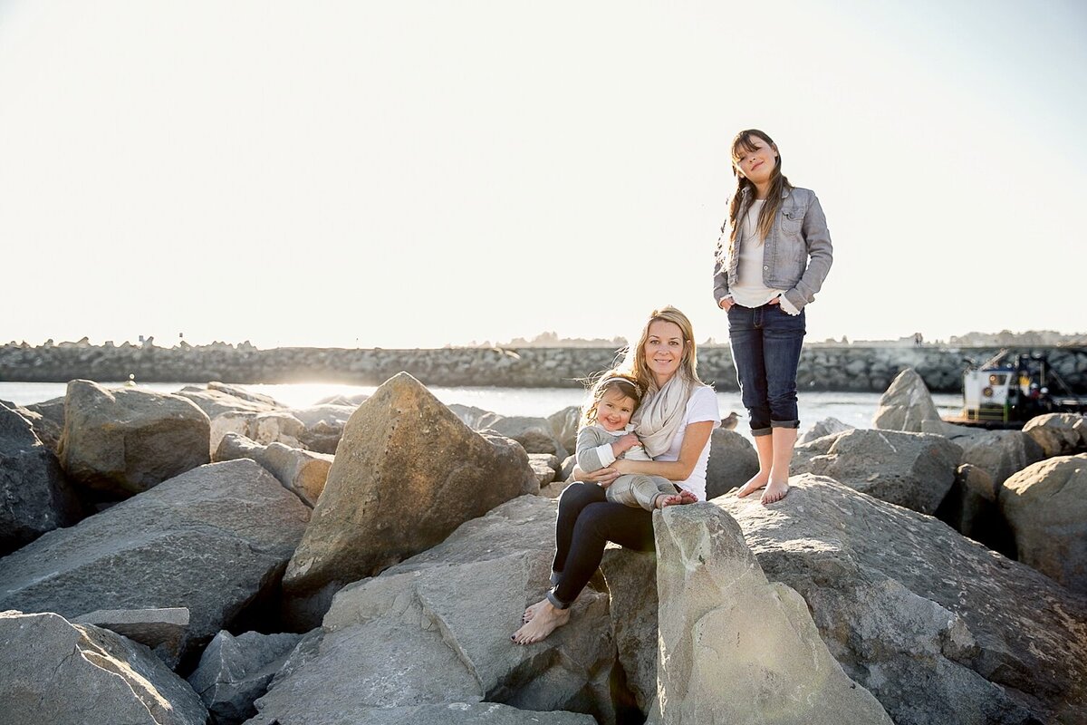 091-larissa-cleveland-family-studio-portrait-california-photographer-destination-event
