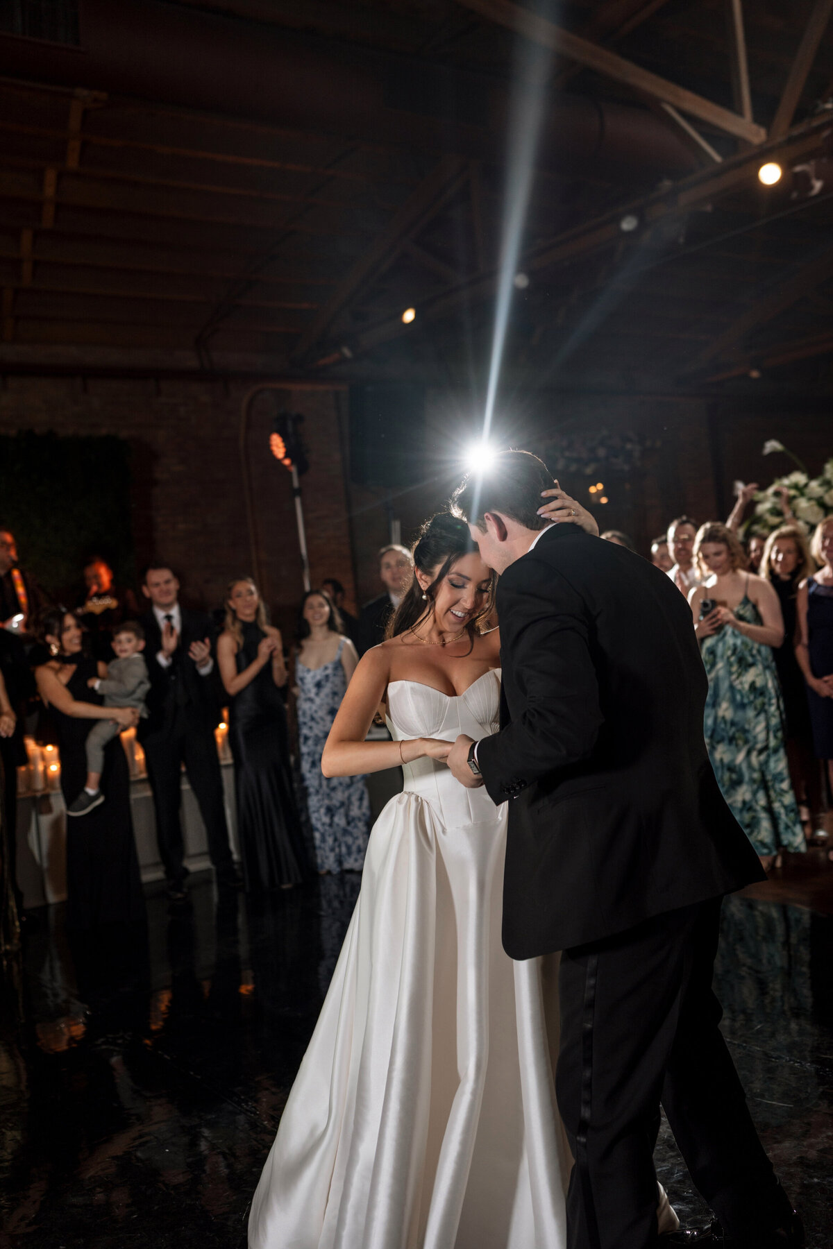 Aspen-Avenue-Berlez-Chicago-Wedding-Photographer-Great-Events-Epic-Events-Rockwell-on-the-River-Entertaining-Company-Jewish-Wedding-Editorial-129