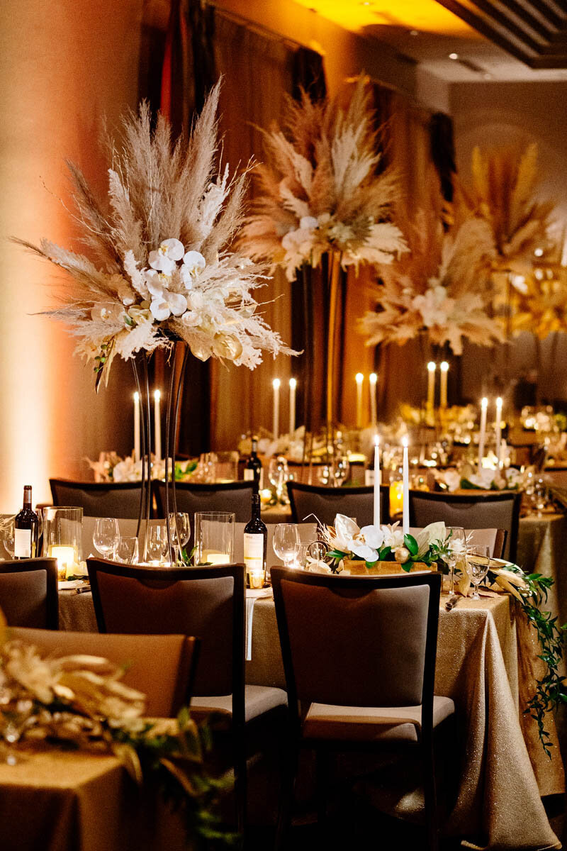 wedding-centerpiece-orchids