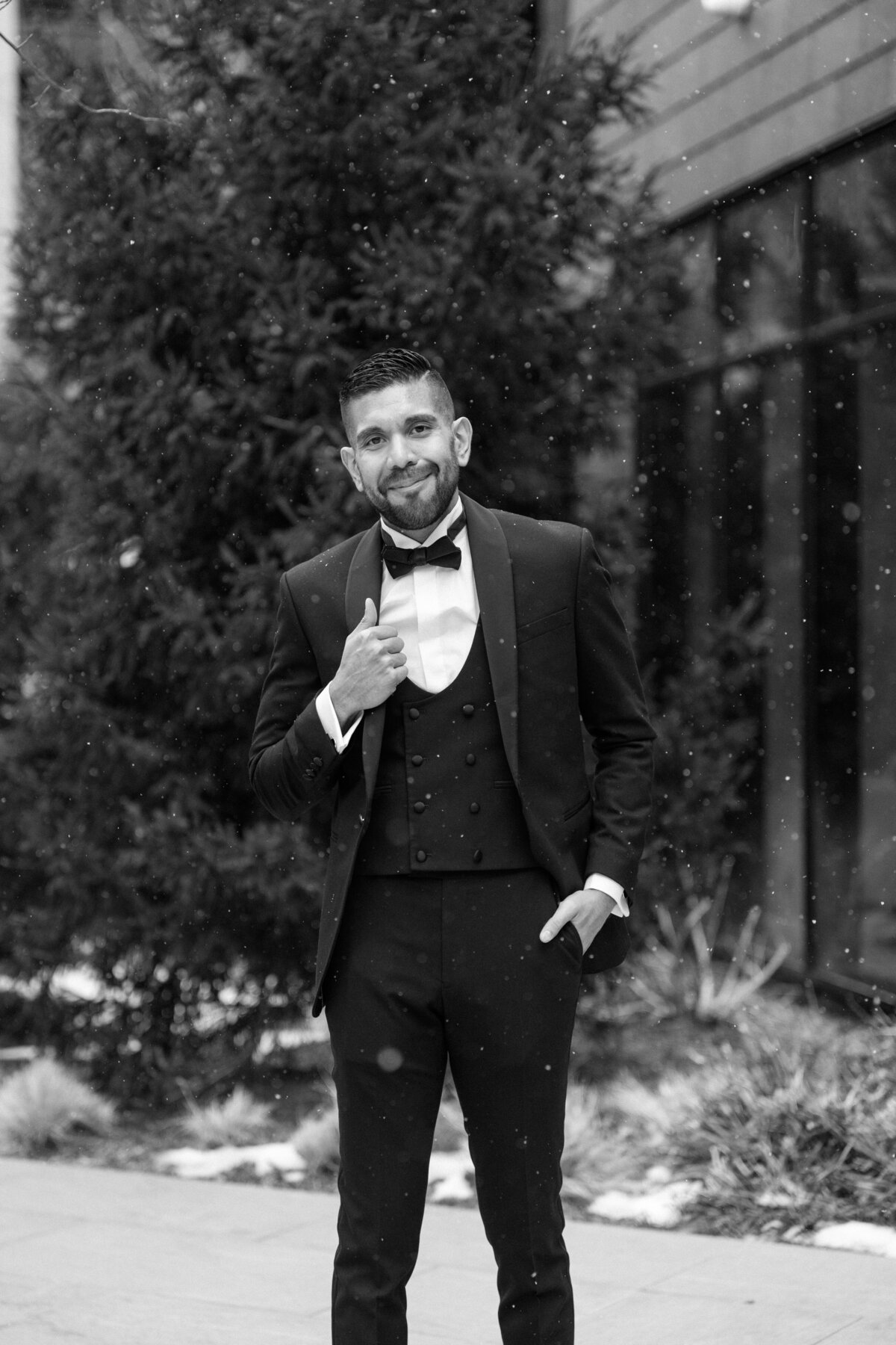 Noelle & Josh - NYC St Patricks Bowery - Wedding Previews 017