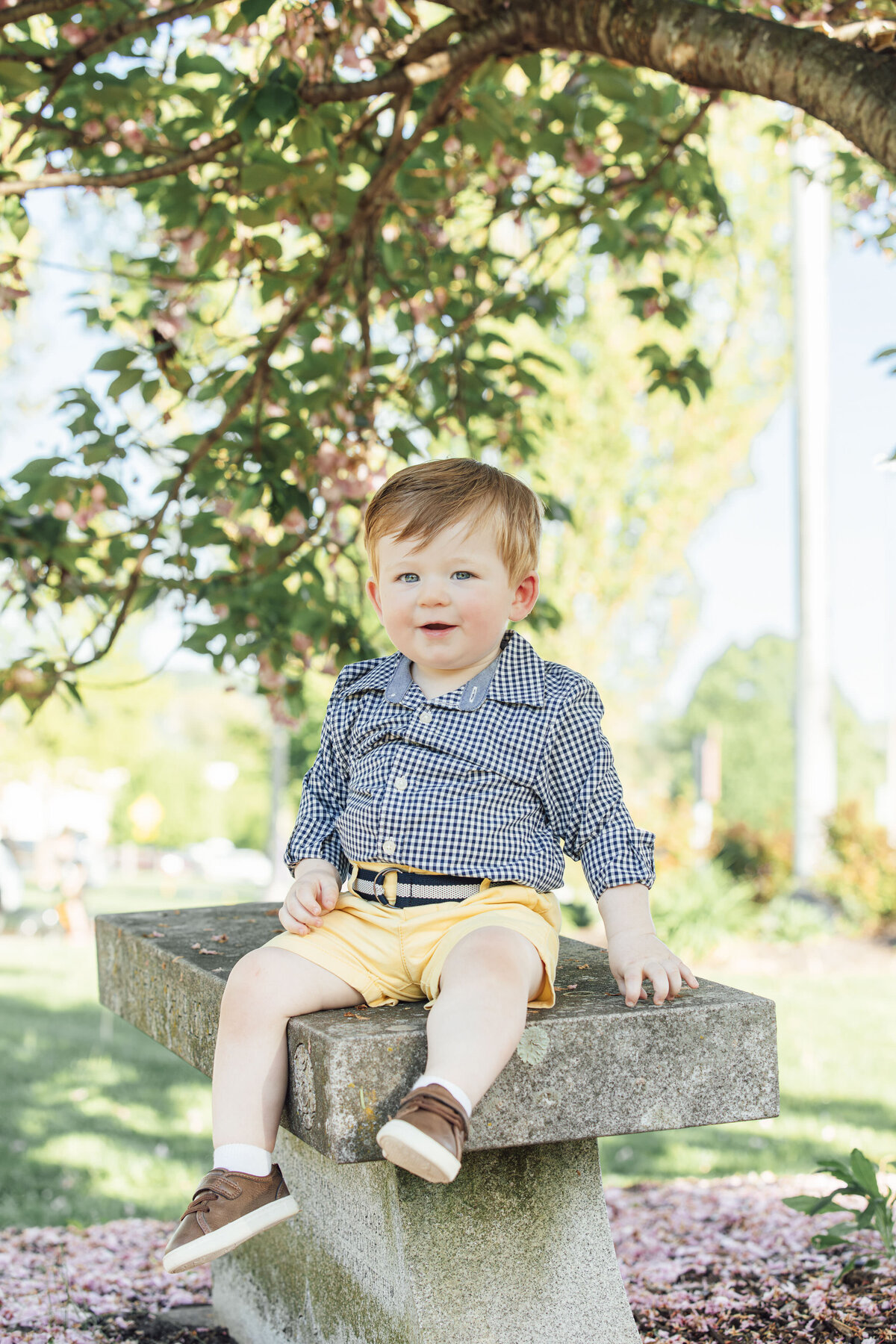 Birthday Photography | One-year-old celebrating first birthday surrounded by family and decorations | Easton, Pennsylvania