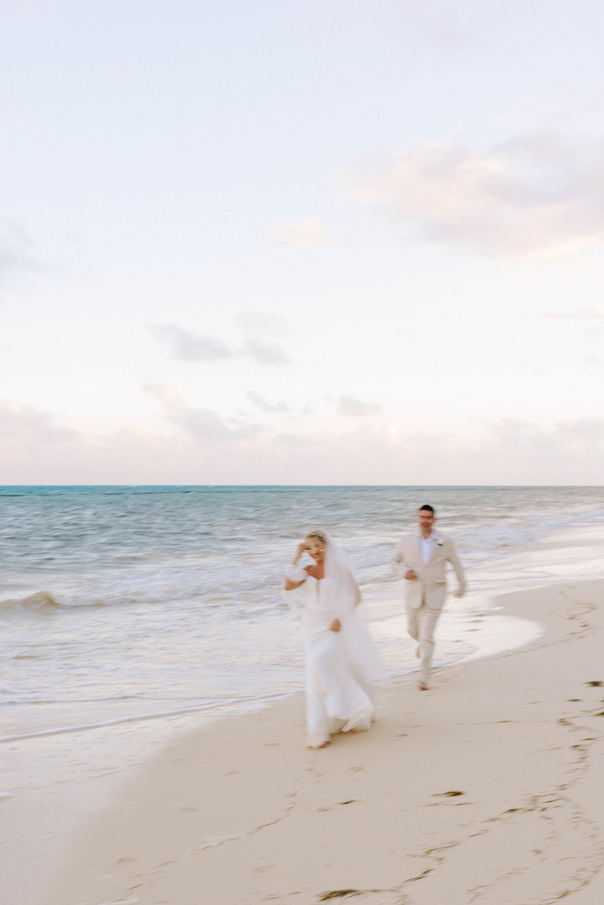 Beachside wedding Cancun, Mexico