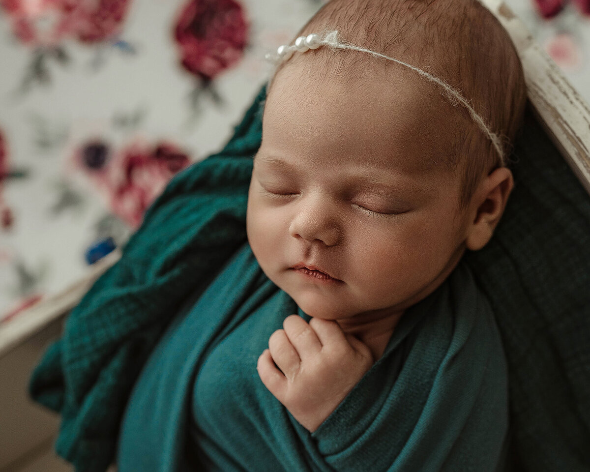 baby-girl-floral-portrait-newborn
